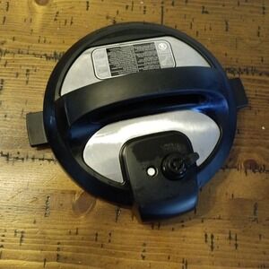 Instant Pot IP-DUO60 V3 6 Qt Pressure Cooker Replacement Lid with Gasket a4